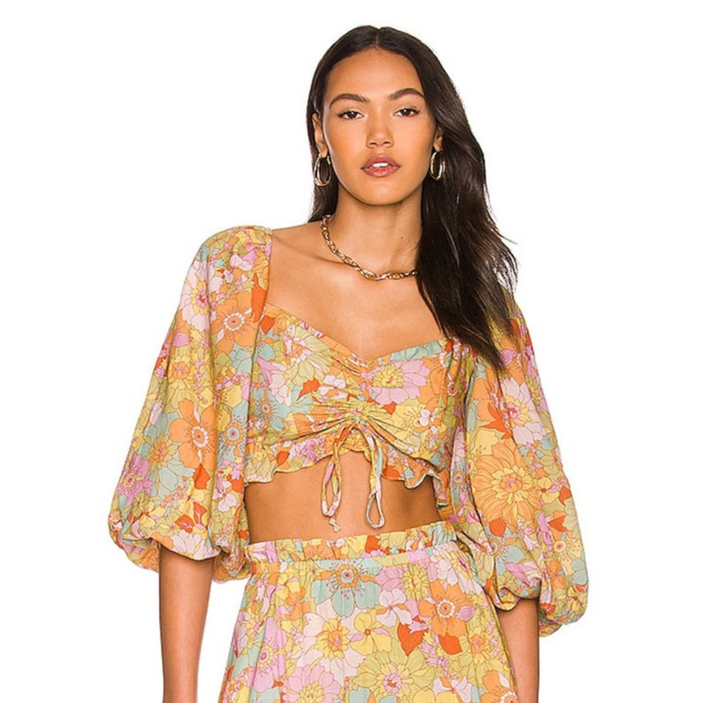 Show Me Your Mumu Jenna Crop Top in Groovy Blooms Womens XS